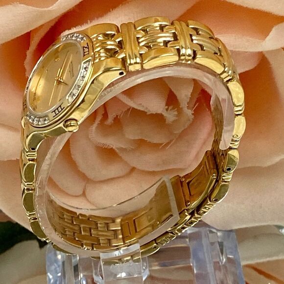 Wittnauer 2003 Diamond Accented Bezel Swiss Quartz Dress Watch - Picture 7 of 16